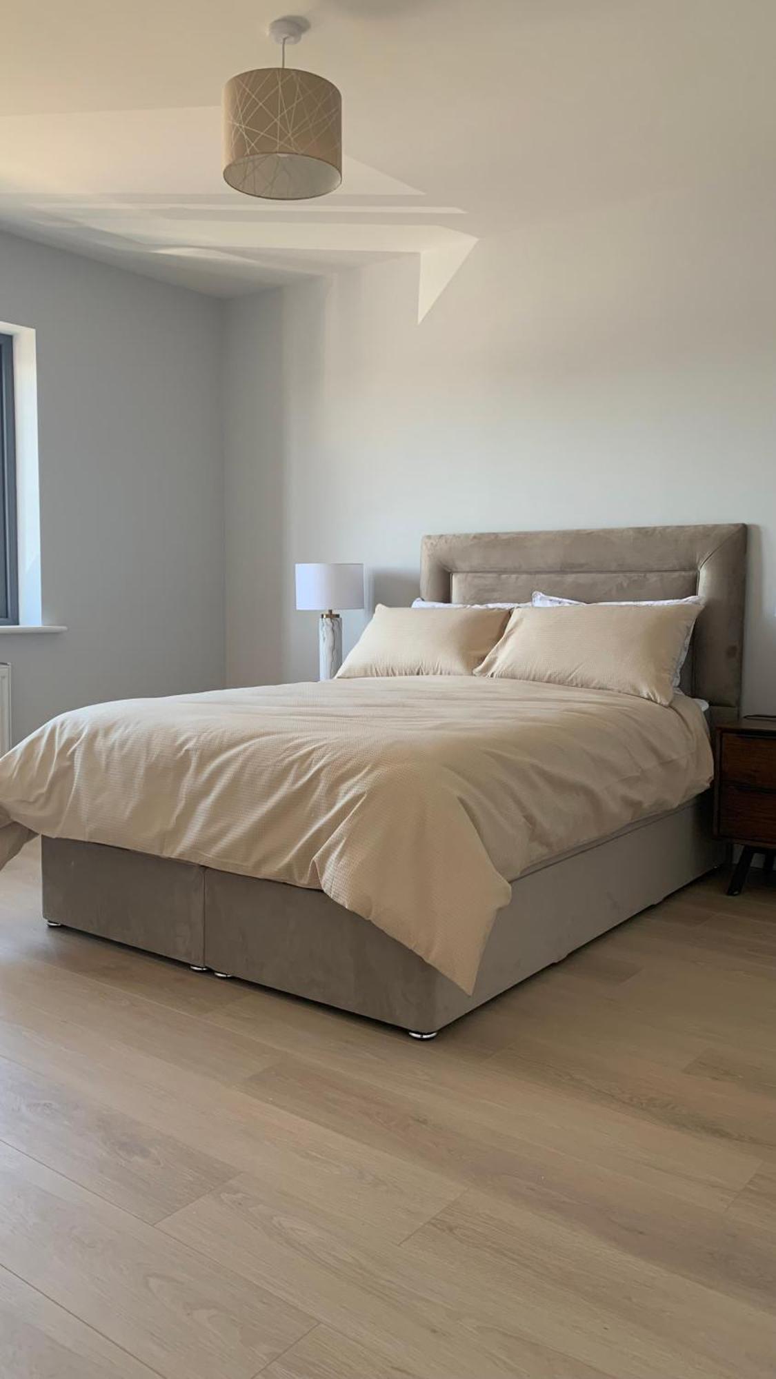 Large Bedroom Near To The Center Корк Екстер'єр фото